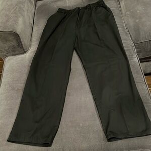 Pembrook Black Men’s Pants. Comfort all day. XL Elastic waist. Gently worn